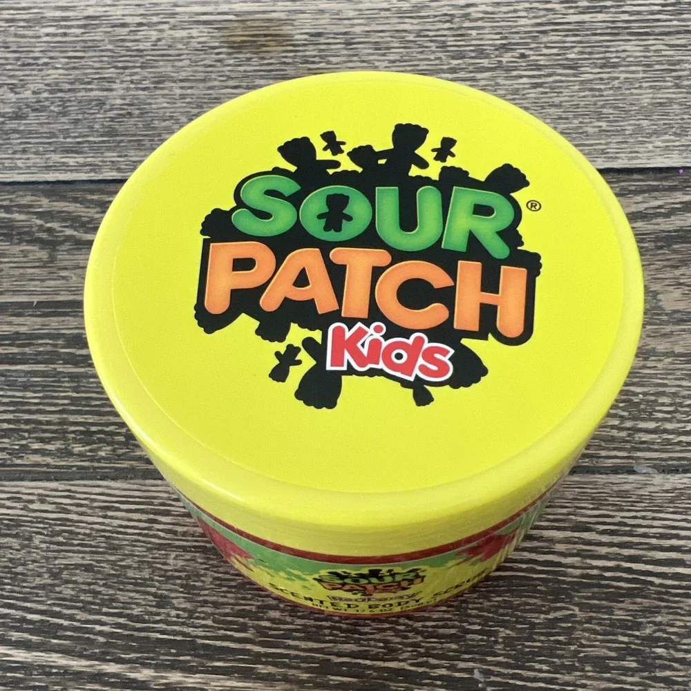 Sour Patch Kids Red Berry  Scented Body Scrub - Brand‎ New 17.6 oz